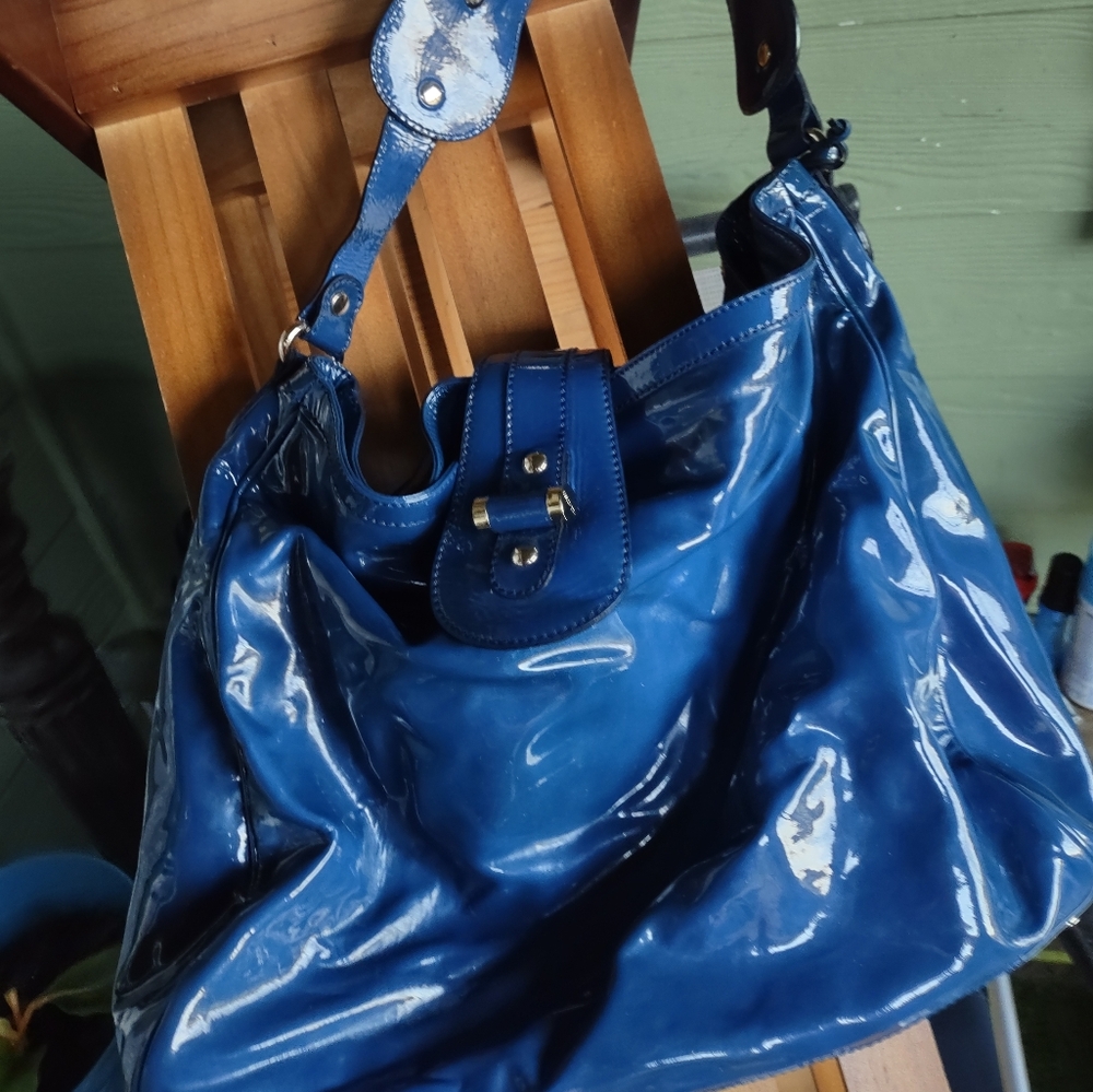VINTAGE HOBO TYPE SATCHEL BY ESCADA
